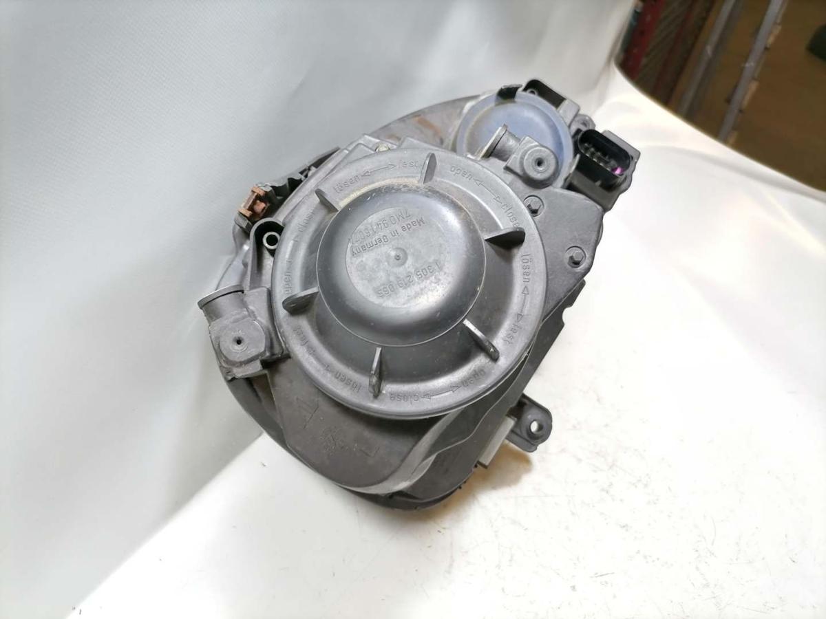 VW Golf V original Scheinwerfer vorn links Halogen Bj.2004